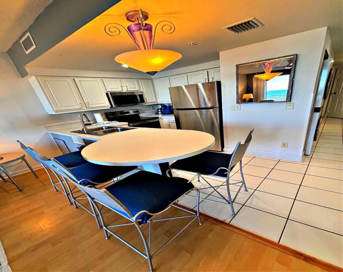 Vacation In Comfort And Luxury - 1 Bedroom Direct Oceanfront - Wyndham Ocean Walk Resort 1007 Дейтона-Бич Экстерьер фото